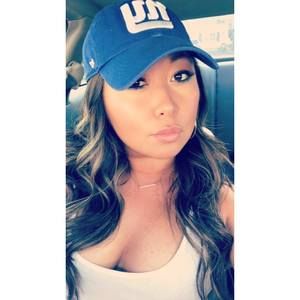 Meet your Posher, Stephanie